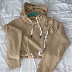 Cropped hoodie